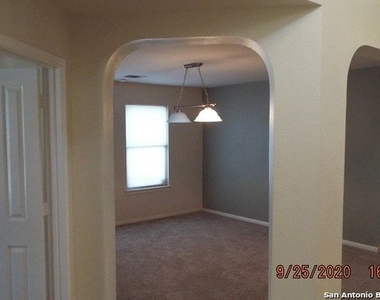 204 Cinnabar Trail - Photo Thumbnail 3