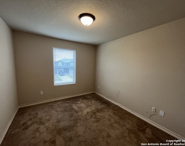 6506 Marcel Way - Photo Thumbnail 23