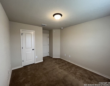 6506 Marcel Way - Photo Thumbnail 25