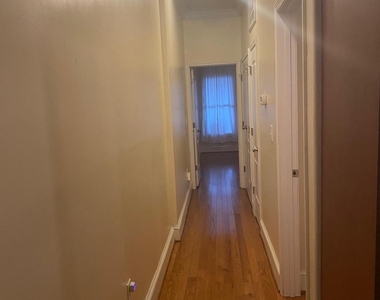 32 Q Street Nw - Photo Thumbnail 7