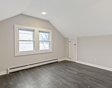 27 Wolcott Terrace - Photo Thumbnail 0