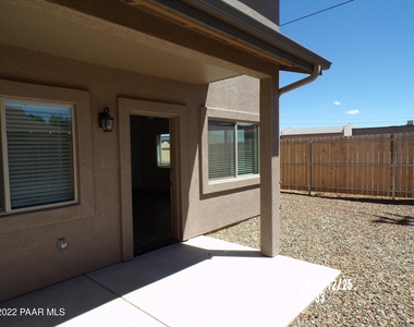 2924 N Yavapai Road - Photo Thumbnail 16