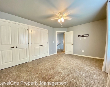 12829 High Plains Avenue - Photo Thumbnail 15