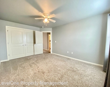 12829 High Plains Avenue - Photo Thumbnail 18