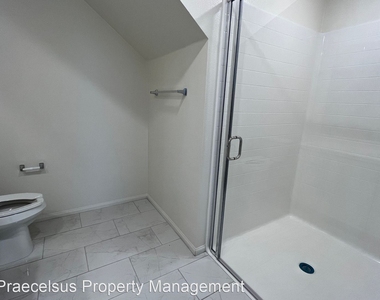 1475 Suwerte Ave Unit 8 - Photo Thumbnail 16