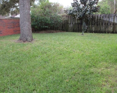 1052 Royal Oaks Dr. - Photo Thumbnail 19