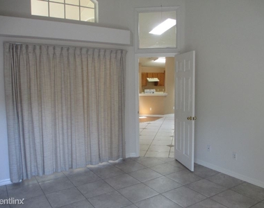 1052 Royal Oaks Dr. - Photo Thumbnail 15