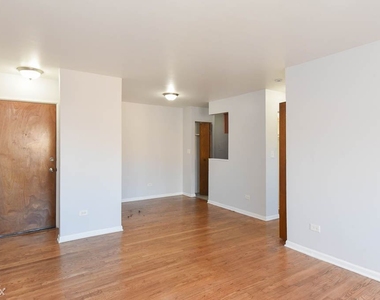 1040 W. Hollywood, Unit 225 - Photo Thumbnail 11