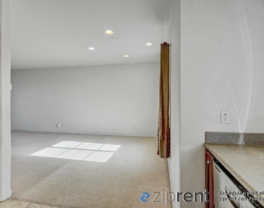 2707 Holly Street - Photo Thumbnail 2