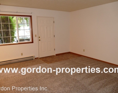 16360 Se Stark St #1 - #16 - Photo Thumbnail 3