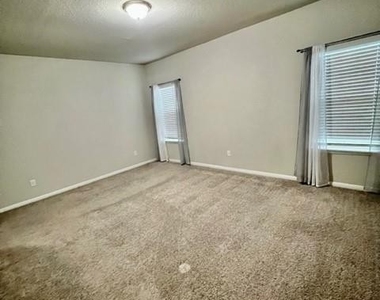 1506  Autumn Sage Way - Photo Thumbnail 11