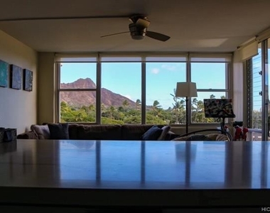 2600 Pualani Way - Photo Thumbnail 12