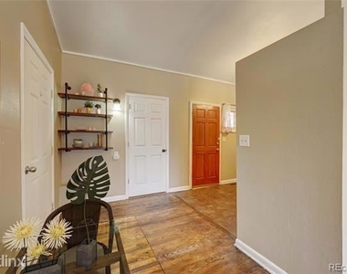 2554 R Waldean Street - Photo Thumbnail 6