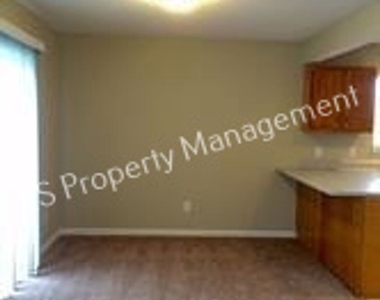 11307 Narrowleaf Dr. - Photo Thumbnail 6