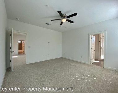 6409 Berkman Dr Unit 10 - Photo Thumbnail 23