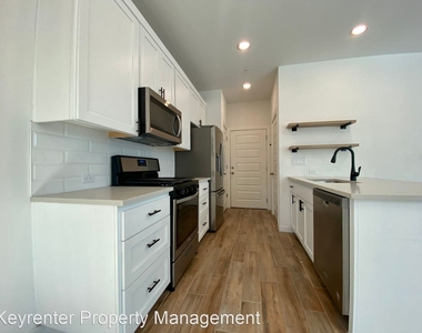 6409 Berkman Dr Unit 10 - Photo Thumbnail 6