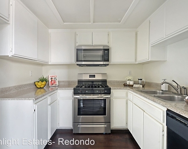 750-760 W. Redondo Beach Blvd. - Photo Thumbnail 13