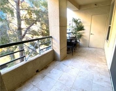 210 East Flamingo Road - Photo Thumbnail 10