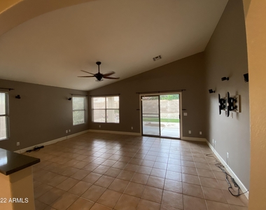 6381 W Kristal Way - Photo Thumbnail 3