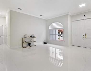 17455 Nw 17455 Nw 91 Ct - Photo Thumbnail 6