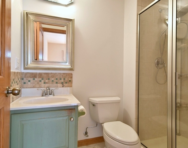 7516 W Diversey Avenue - Photo Thumbnail 18