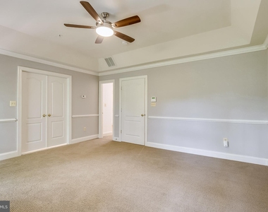 10555 Tuckerman Heights Circle - Photo Thumbnail 28