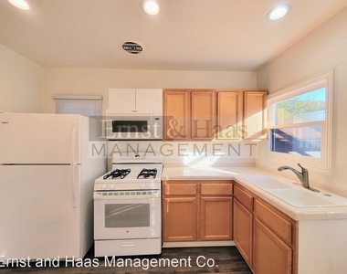 3735 Cerritos Ave. - Photo Thumbnail 6