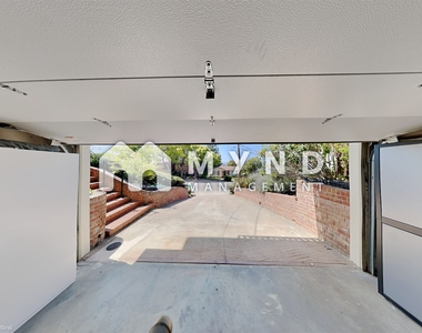 10626 Sheldon Street - Photo Thumbnail 20