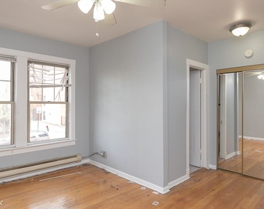 3261 W. Wrightwood, Unit L1 - Photo Thumbnail 5