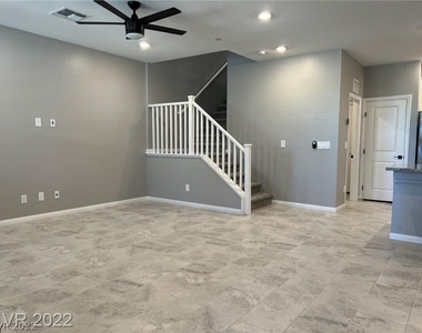 11596 Alpine Cove Avenue - Photo Thumbnail 7