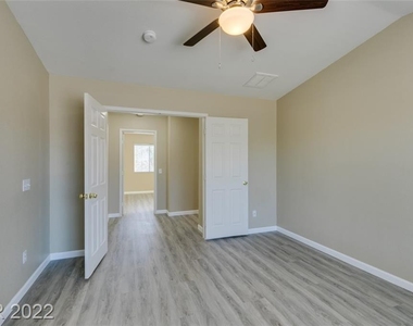 7752 Orchard Wood Court - Photo Thumbnail 32