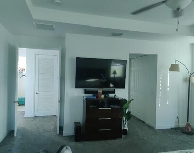 984 Sterling Pine Place - Photo Thumbnail 19
