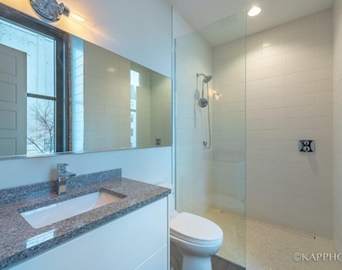 617 W Fulton Street - Photo Thumbnail 20