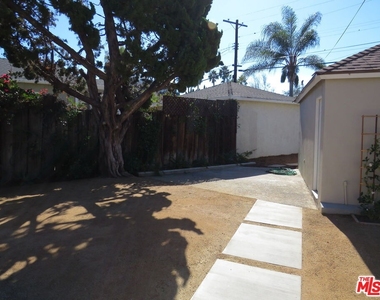 2943 Veteran Ave - Photo Thumbnail 19