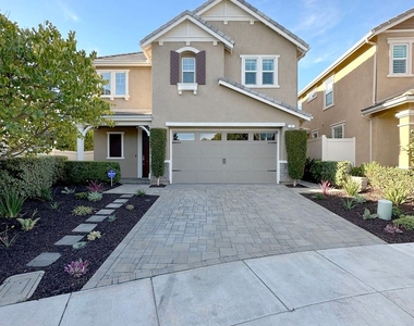 1 Silver Spruce Ct. - Photo Thumbnail 1