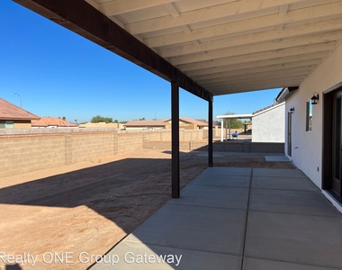 11762 Gila Street - Photo Thumbnail 28