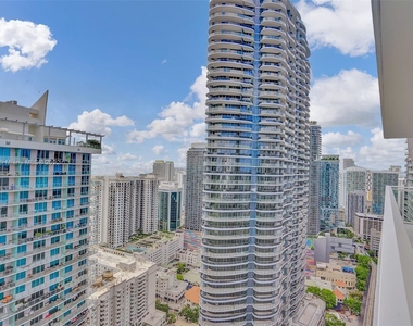 1080 Brickell Ave - Photo Thumbnail 1