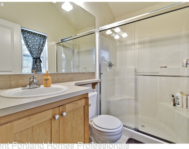 1123 Sw 160th Avenue - Photo Thumbnail 21