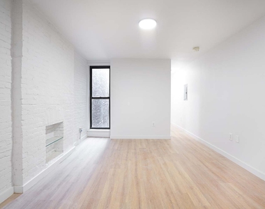 446 West 55th Street - Photo Thumbnail 4