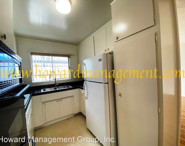 10206 Regent Street - Photo Thumbnail 6