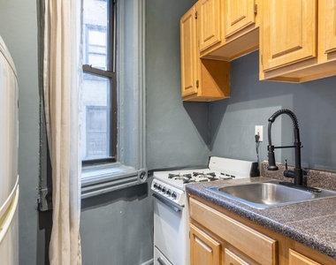 104 West 83rd Street - Photo Thumbnail 13