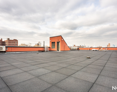 269 Meserole Street - Photo Thumbnail 14