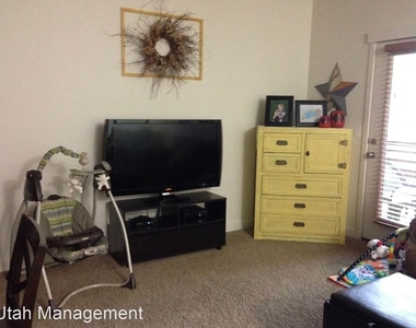 1008 N Shepard Creek Pkwy, Unit 3 - Photo Thumbnail 6