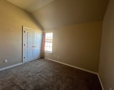 16812 Valderama Way - Photo Thumbnail 18