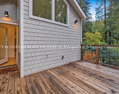 268 Madrone Ave - Photo Thumbnail 0