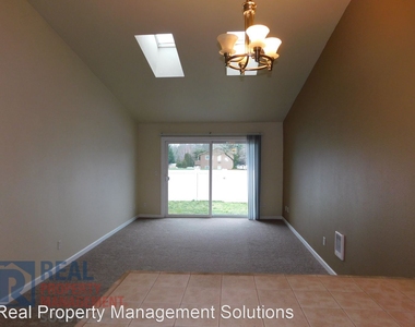 1942 Nw 143rd Ave #88 - Photo Thumbnail 5