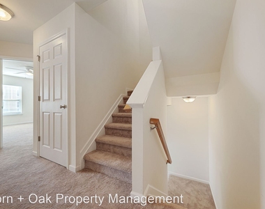 1310 Canyon Rock Ct. Unit 102 - Photo Thumbnail 10