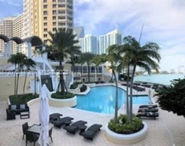 848 Brickell Key Dr Apt 3504 - Photo Thumbnail 10