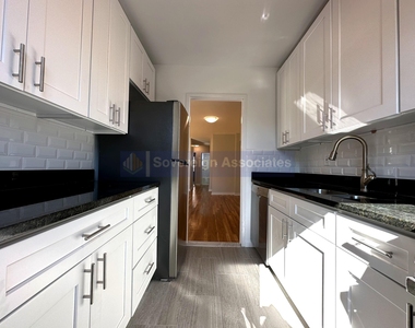 66 Overlook Terrace - Photo Thumbnail 5
