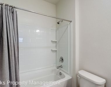 462 Avanti Way - Photo Thumbnail 19